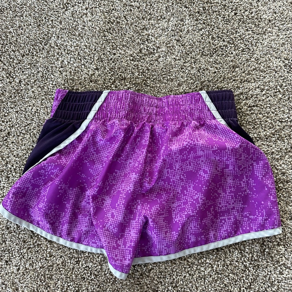 Purple Nike running shorts - Picture 4 of 5